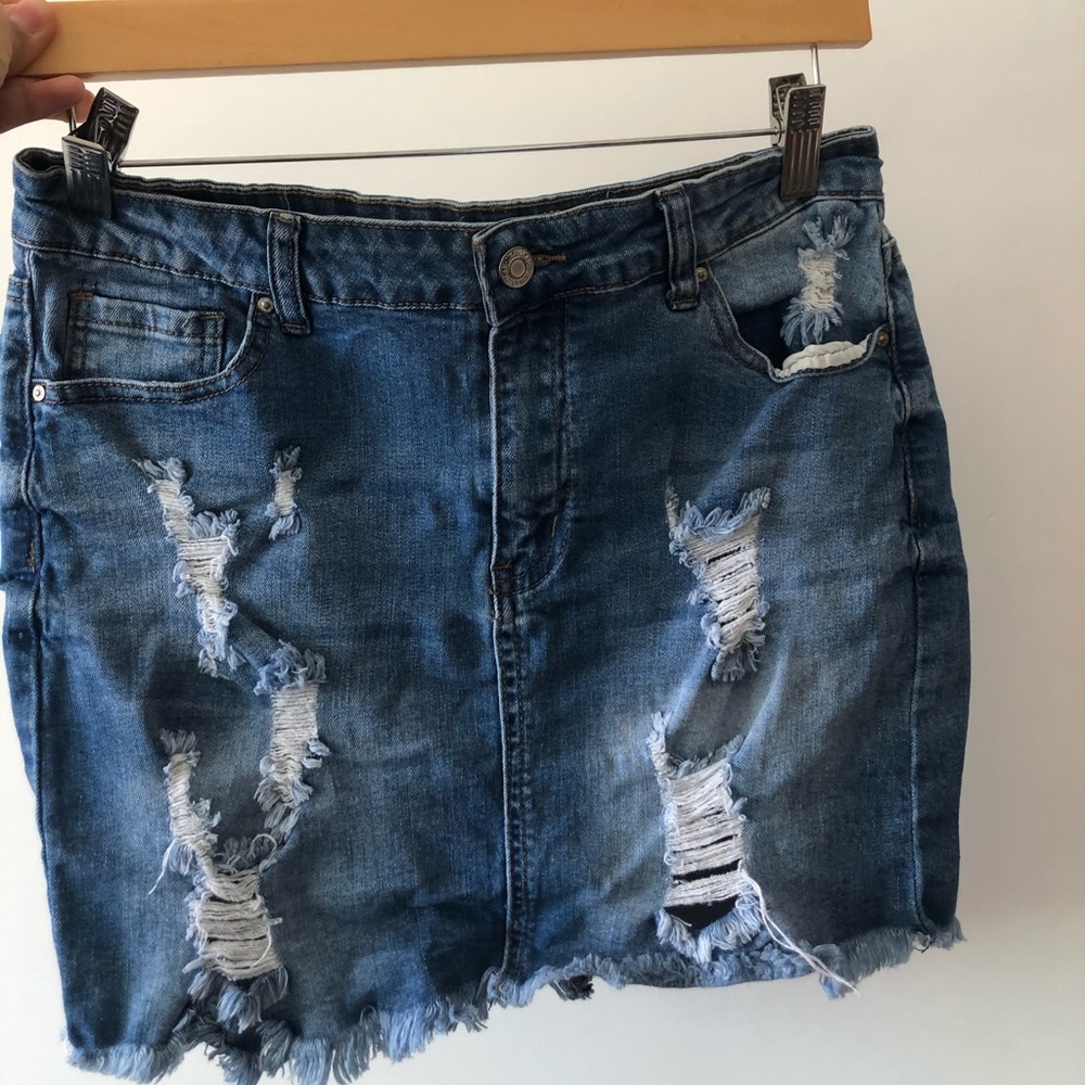 Skirt size large